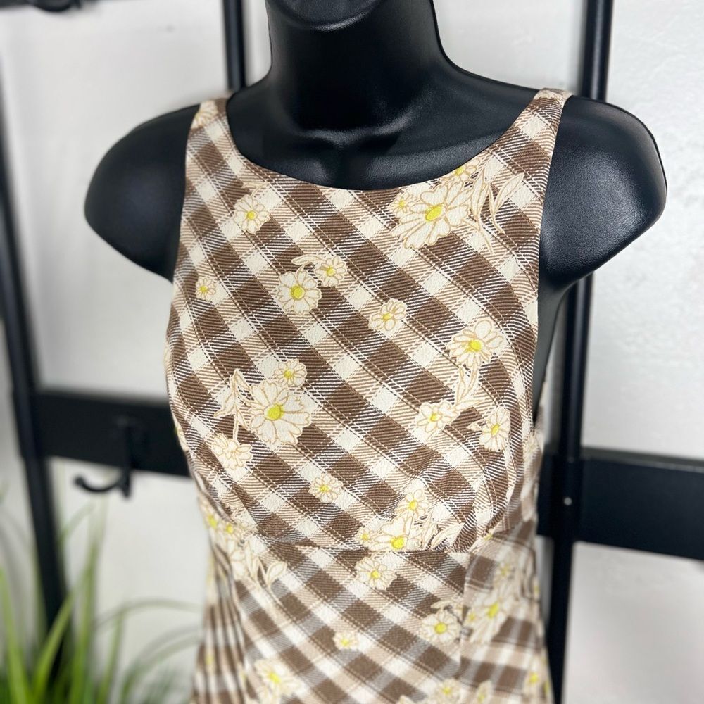 Kimchi Blue Urban Outfitters Susie Open Back Swing Mini Dress Size XS - Picture 8 of 16